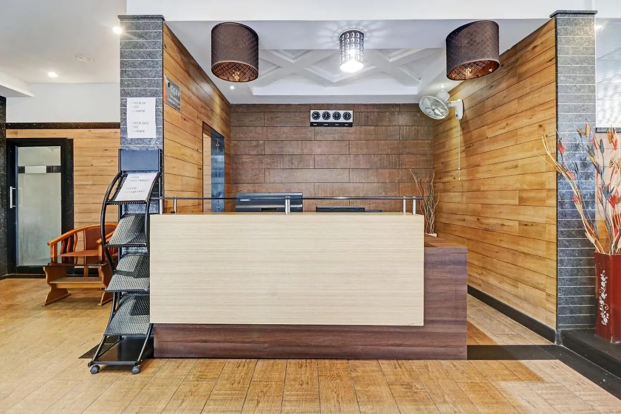**** Отель Oyo Townhouse 595 Majestic Inn Коччи Индия