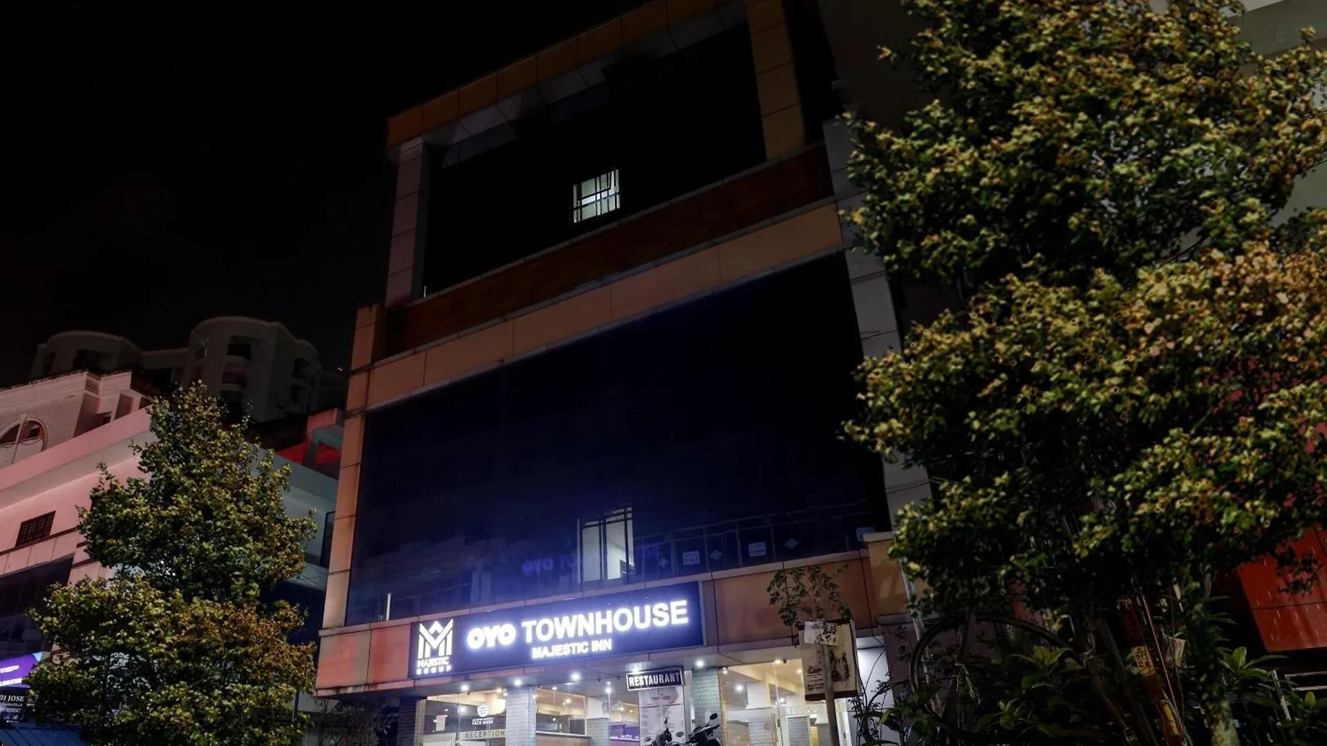Oyo Townhouse 595 Majestic Inn Коччи Индия